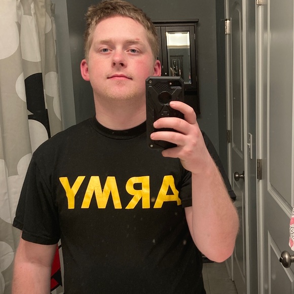 Meet your Posher, Michael - Picture 1 of 1